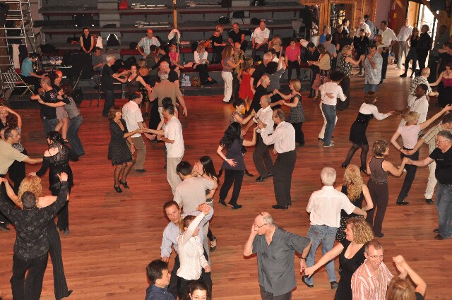 min 2009 04 05 station danse 097